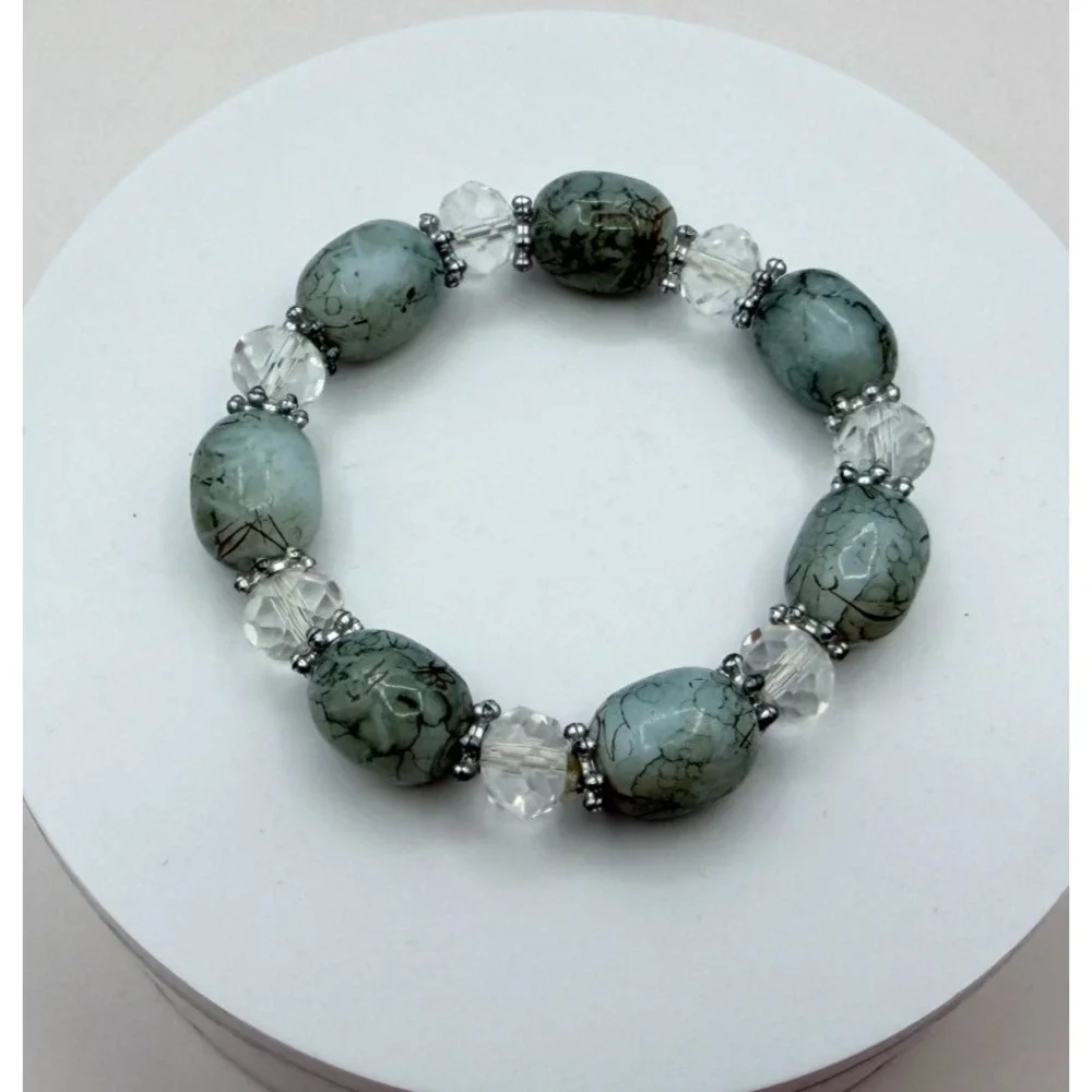 Vintage Silver Tone Beaded Stretch Bracelet Green Simulated Turquoise Glass Boho